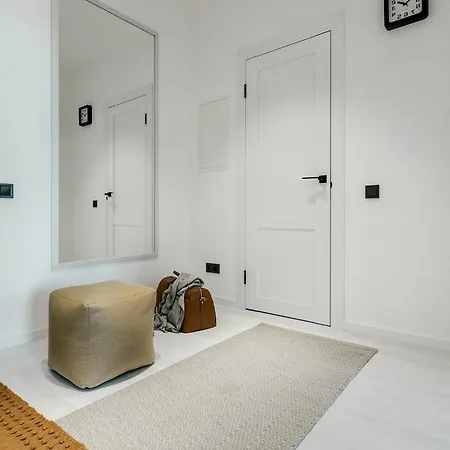 Luxurious In ميلان