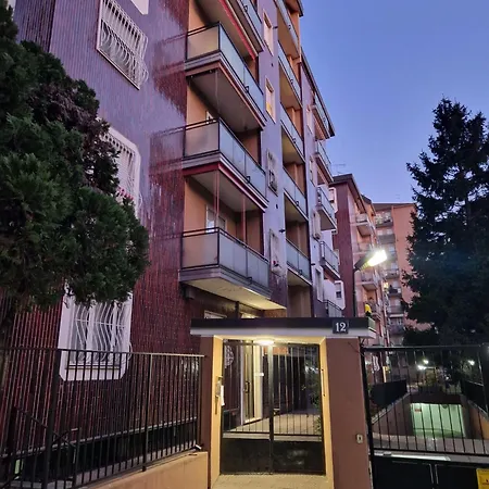 Apartment 15 Minutes From Center *