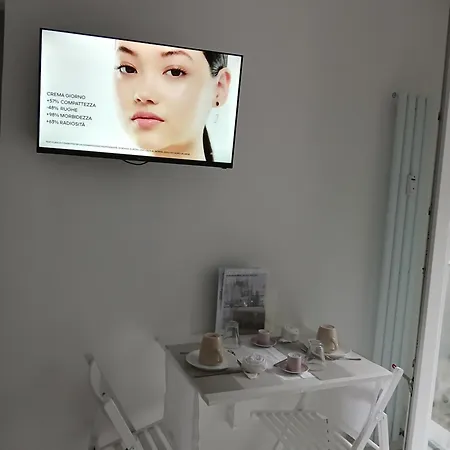 Chic Flat