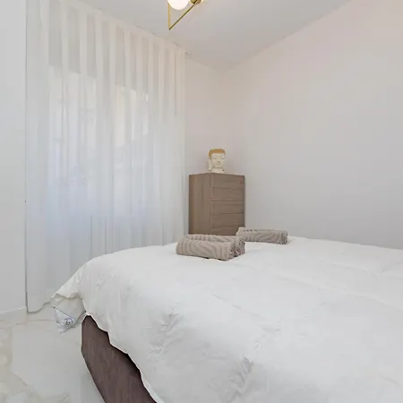 1co4 - Duomo - Luxurious And - Apartment *