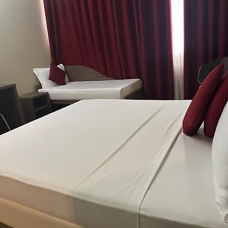 Stradivari Hotel