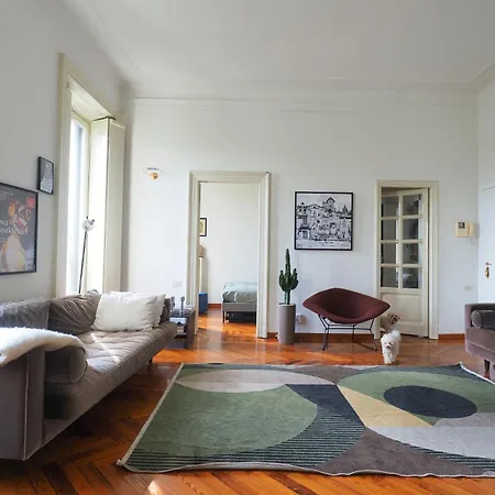 Piano Alto Vista Sul Parco Apartment