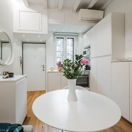 Vivimihome - Navigli With Garage Lejlighed