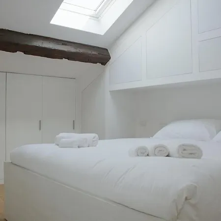 Apartment New In Duomo
