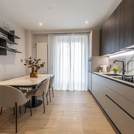 Luxury 2 Bedroom In