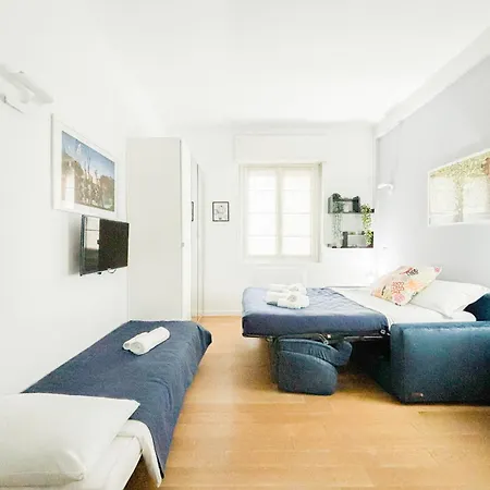 Private Parking - Monolocale Sul Naviglio Cortina 2026 Winter Olympics