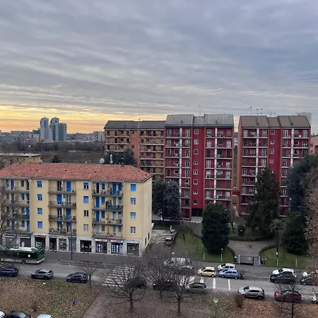 View Metro M1, San Siro, Servizi Premium