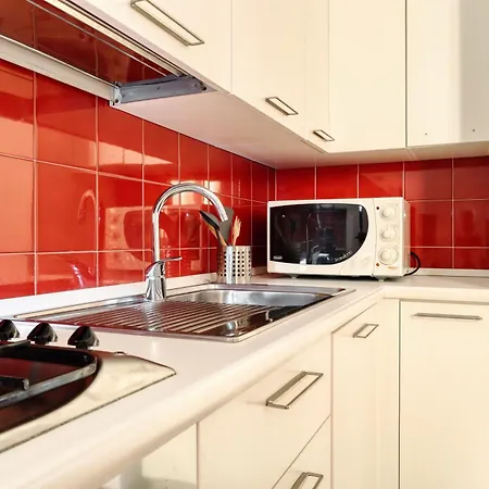 Joivy Cosy 1br Flat Near Montanelli Gardens Appartamento Milano