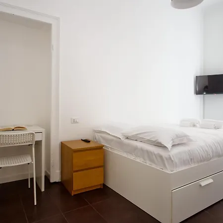 Joivy Cosy 3br Flat In The Centre Of 아파트 밀라노