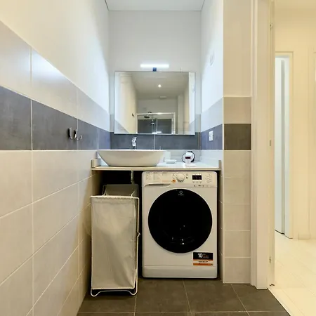 Apartman Duomo View - 2 Min From Duomo Amazing Location