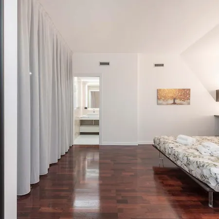 Apartment White House - San Babila *