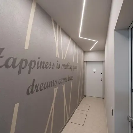 Duomo-navigli - Loft Montenapoleone Wifi & Netflix Lägenhet *