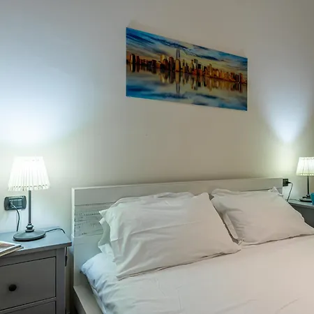 Lägenhet Sant' Ambrogio Flat Milano