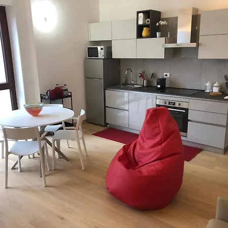Music House - Carozzi Apartment