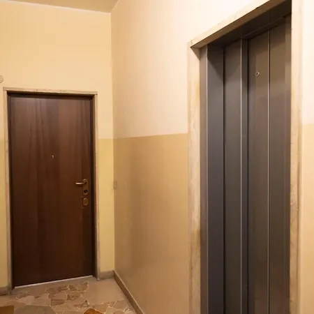 Daire Magnifico Loft In Zona Udine M2 *