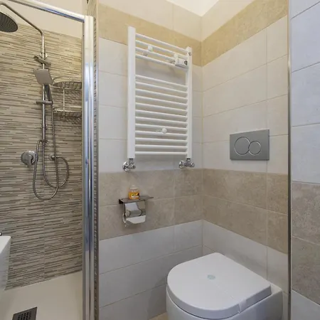 Modern 3 Bedroom With Balcony Steps From San Siro By Rentopolis Mailand
