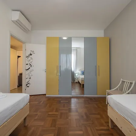Modern 3 Bedroom With Balcony Steps From San Siro By Rentopolis *