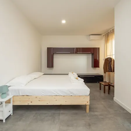 Modern 3 Bedroom With Balcony Steps From San Siro By Rentopolis * Mailand