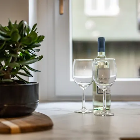 Apartamento Design And Silence - Wide Renovated 2 Stops Form Milán