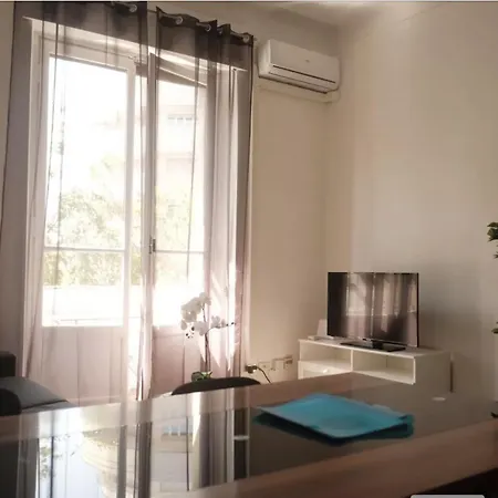 Bwr - Two-room Near Navigli Area, Foppa * מילאנו