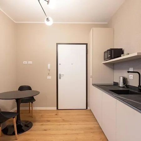Beautiful 1 Bedroom Fiera Area - Mirable Pm