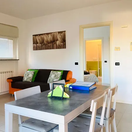 Apartament Stepandgo Navigli *