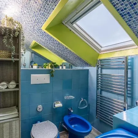 Apartment 10' From Station-300 M From The Metro