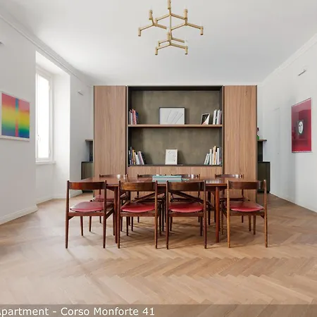 Brera In San Babila Apartment *