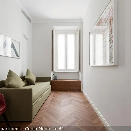 Brera In San Babila Apartment Milan