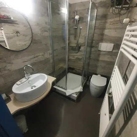 Sira House Gasthuis 3*