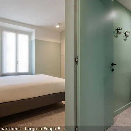 Apartment Brera In Moscova Mailand