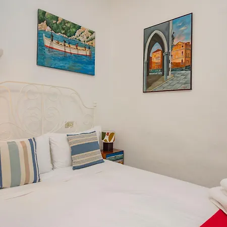 New In Downtown Close To Duomo