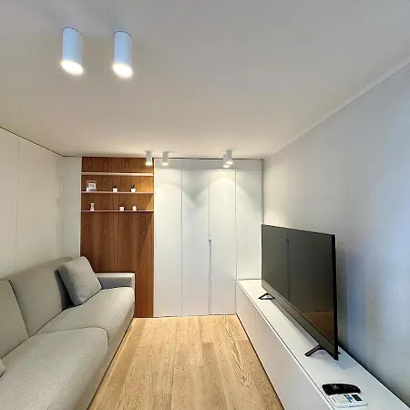 Apartment Loft Citylife - Casti 5 *