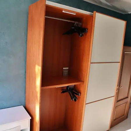 Cozy Room In Elegant Flat Shared With Alex, Tube 5 Min Walking
