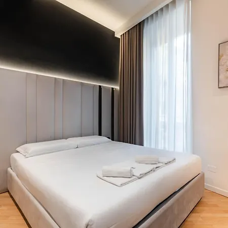 Moscovapremiumapartment In Brera * Milão