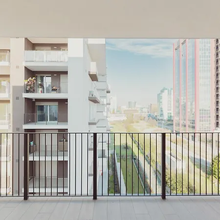 شقة Gohost - Modern And Bright With Terrace And Balcony ميلان