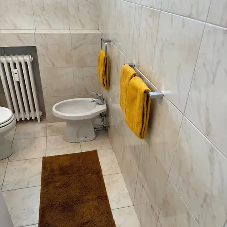 Isola Flat شقة