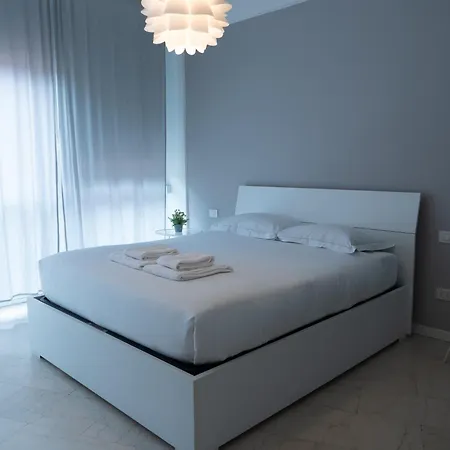 아파트 Prestige Boutique Homes - Duomo 1 *