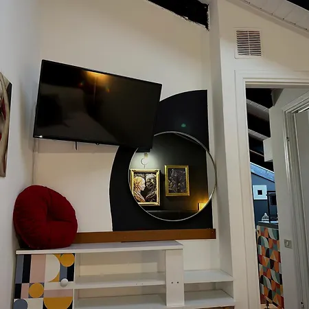 Apartment Hosting Dreams Attics - Duomo