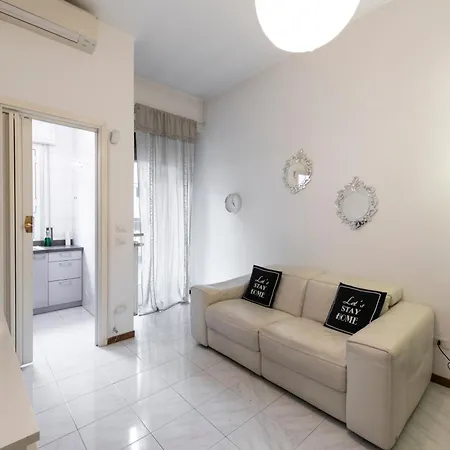 Apartmán Living - Via Varese 4