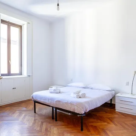 Duomo Centro 10 Min-linate 10 Min -lumiere Harmony Maison- Apartment Milan