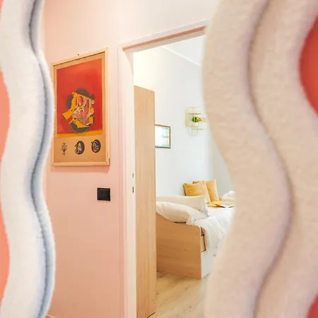 Little Nest Near Porta Vittoria Station Apartment Milan
