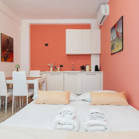 Apartment Little Nest Near Porta Vittoria Station