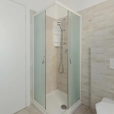 Apartment Gohost - Next To The Olympic Village Terrace Milan