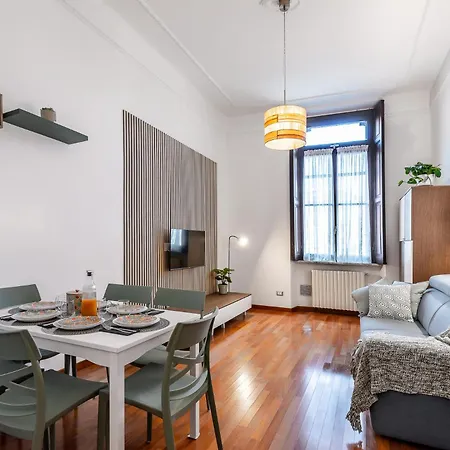 Stayeasy Montenero48 - Portaromana Center * Milan