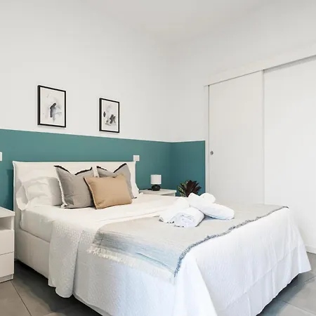 Apartment Easylife - - G Emiliani 1 115 - Porta Romana *