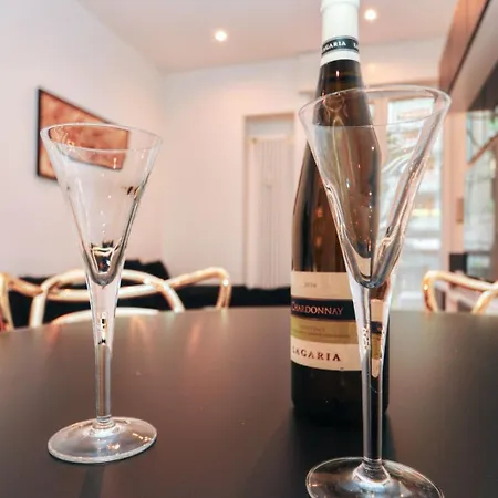 アパート Cozy Between Sempione, Life And Mico ! ミラノ