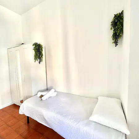 Golden Star * Milano