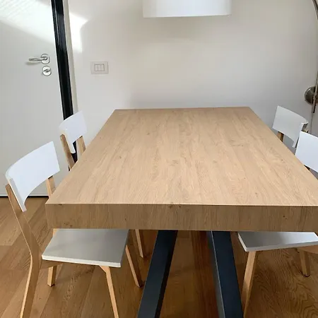 Daire Bright Penthouse Attic In The Heart Of Milano