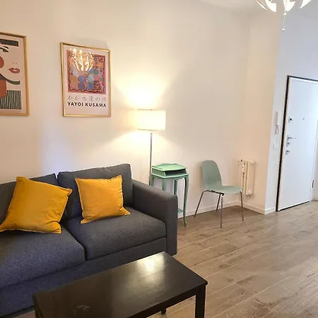Milanoflats - New Lomellina Apartment